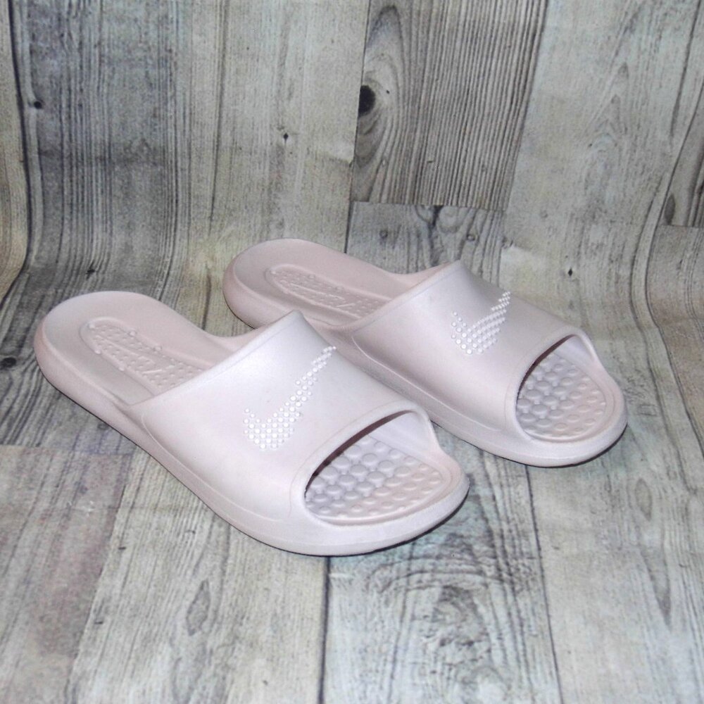 NIKE Victori One Barely Rose Pink Slide Sandals Womens Size 9